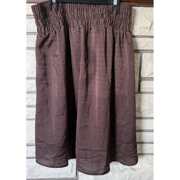 Lane Bryant Women’s Skirt Chocolate Brown Shimmer High Low Comfy Waist Sz 18/20 - Picture 6 of 6